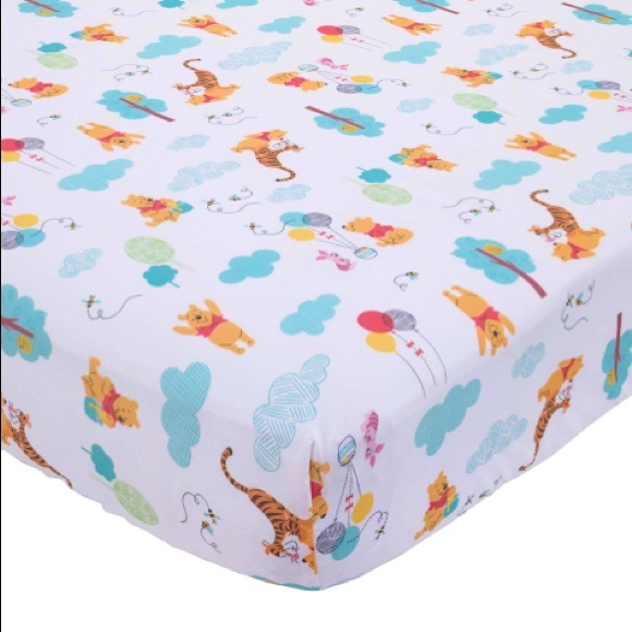 NWT! Adorable Disney’s Winnie the Pooh 3 Piece Bedding Set! 🐻🍯 - Picture 3 of 5